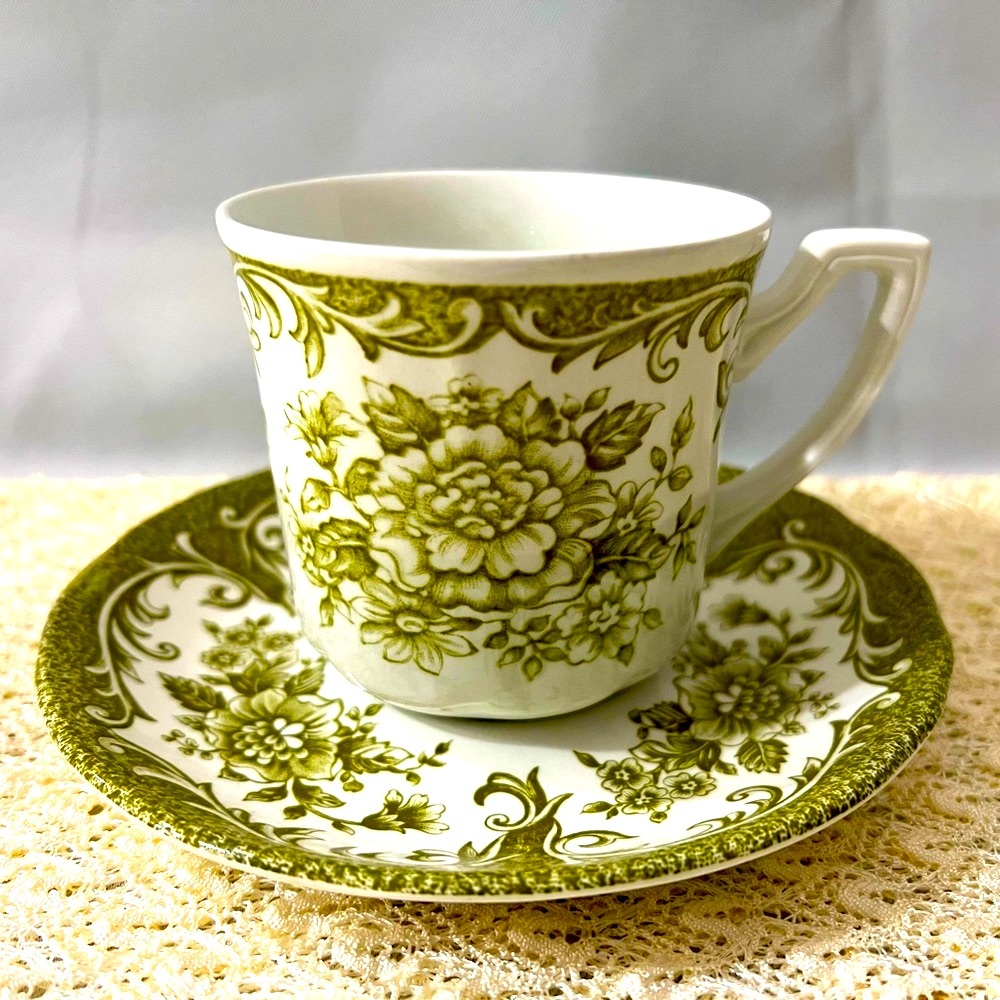 14 PC Vintage Royal Staffordshire drinkware collection by J & G Meakin